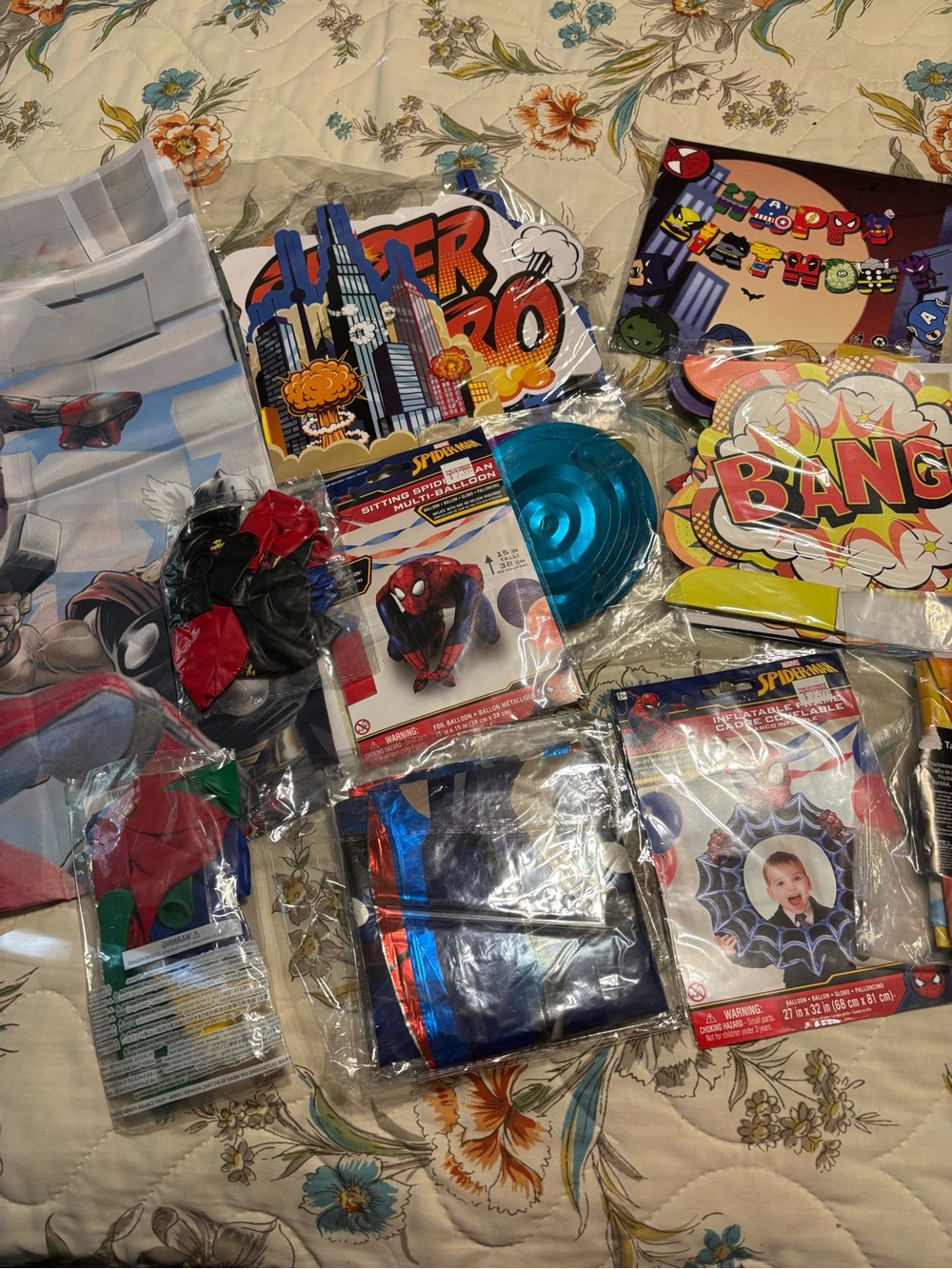 Super Hero birthday decorations